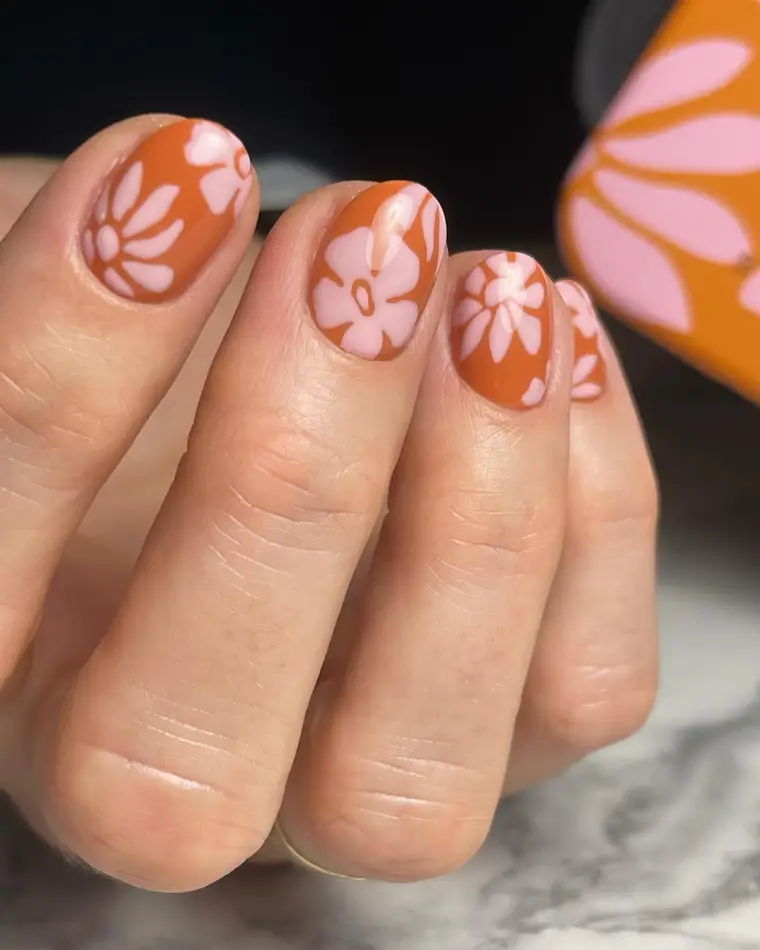 REALISM — handgemaltes Nageldesign, ImagiNails Zürich