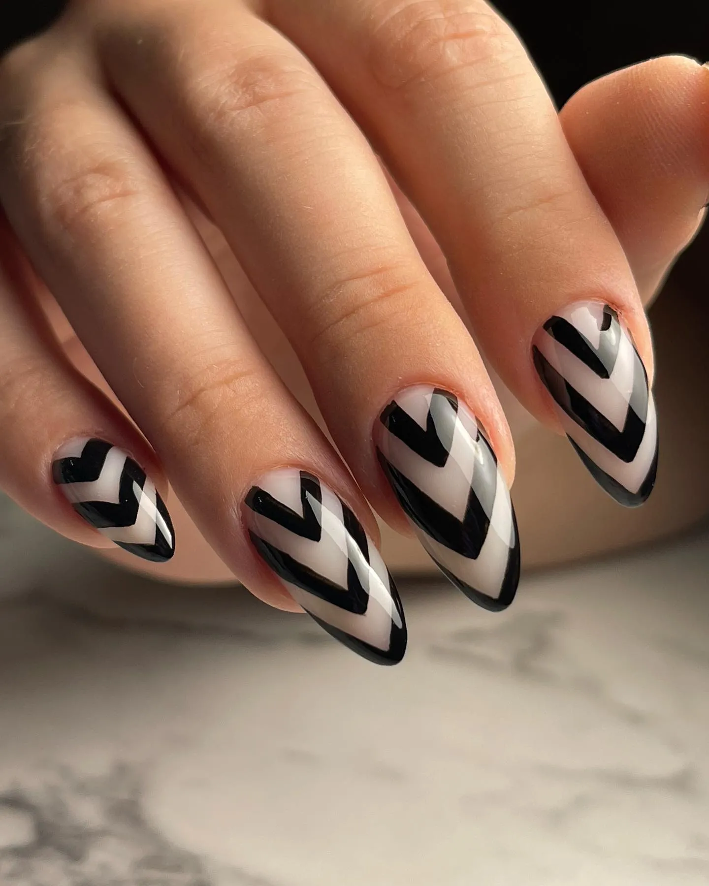 Dipping Powder Nail Design 12 — ImagiNails Zürich